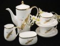 /album/photo-gallery-fine-bone-china/a15-piece-coffer-set-golden-leaf-jpg/